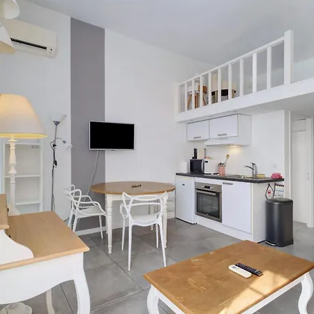 Apartment Trianon